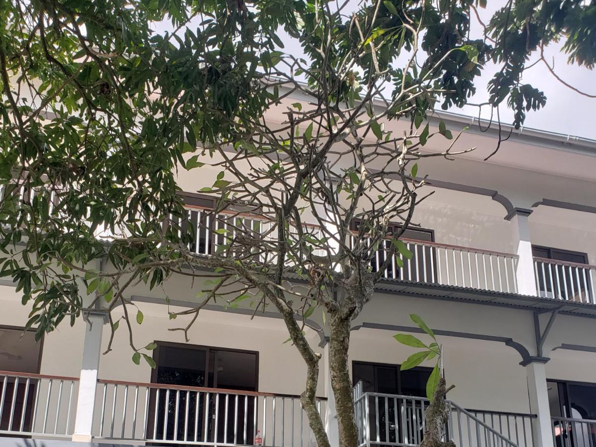 E&E Self Catering 호텔 보발롱 외부 사진
