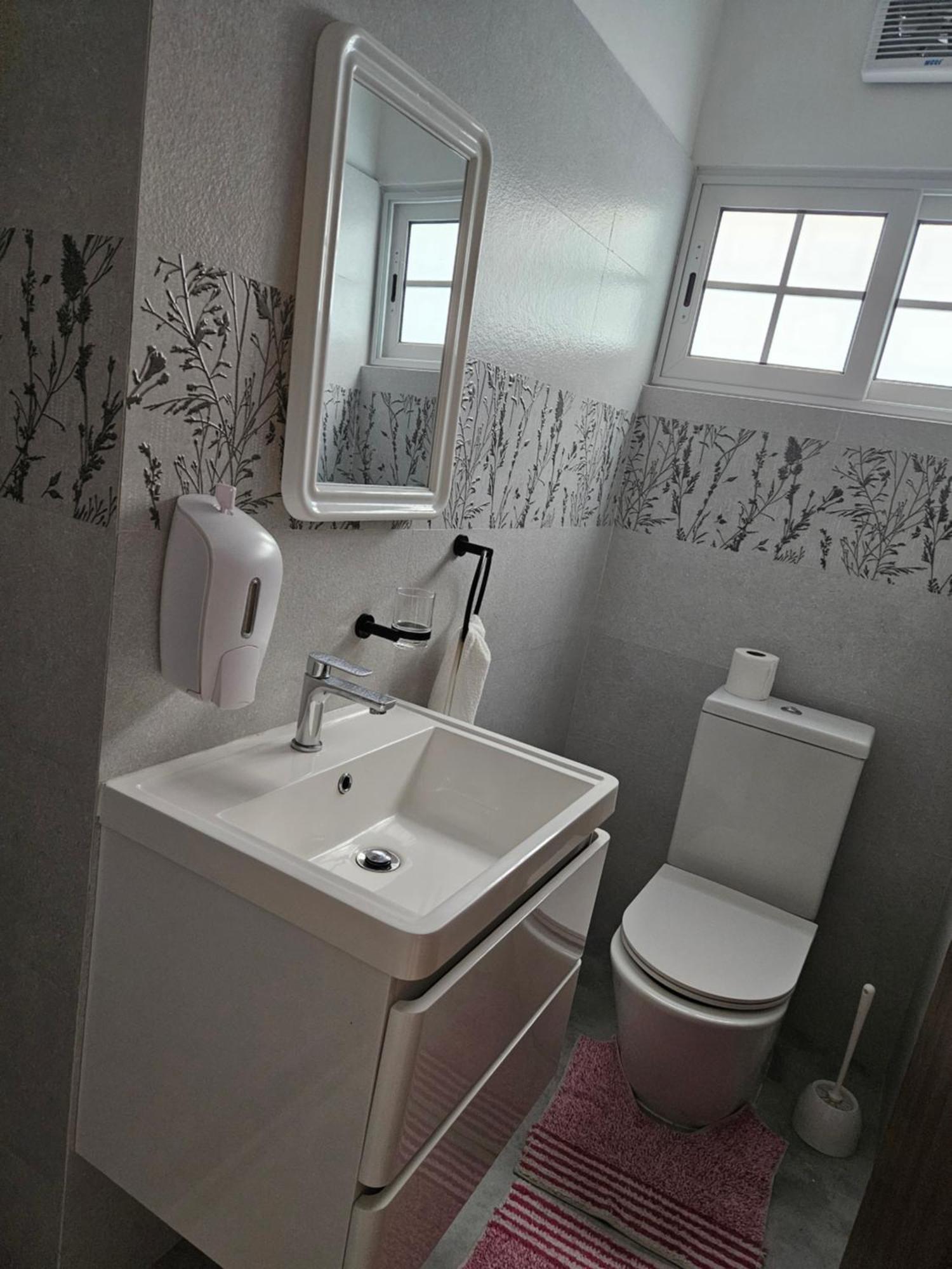 E&E Self Catering 호텔 보발롱 외부 사진