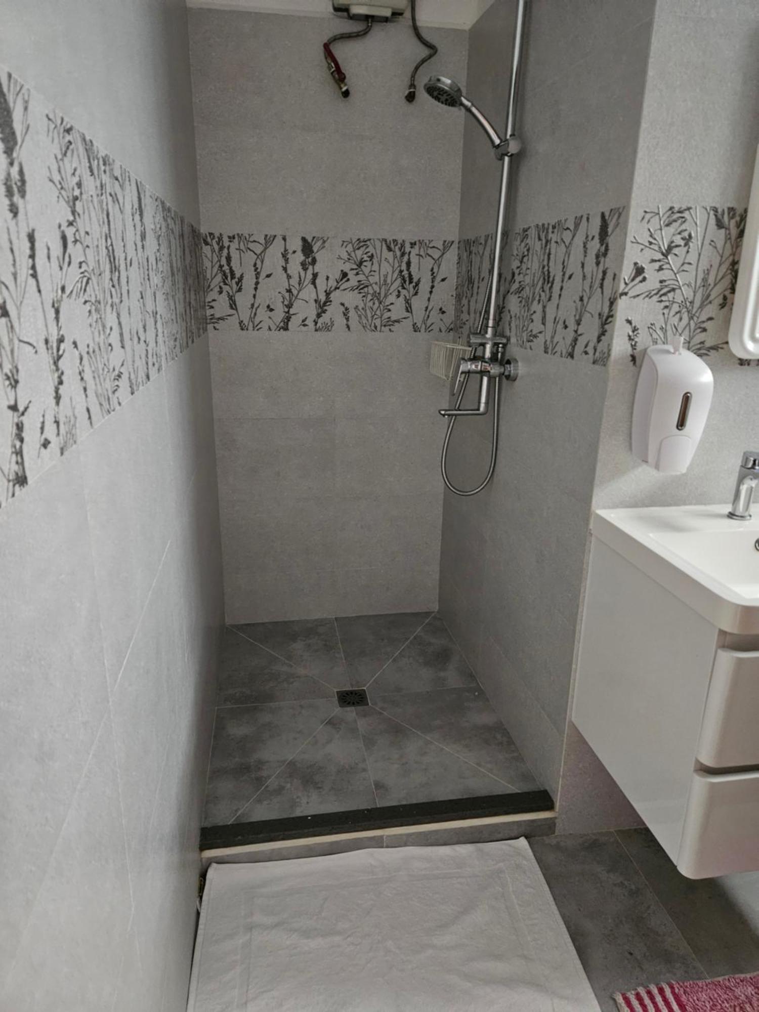 E&E Self Catering 호텔 보발롱 외부 사진